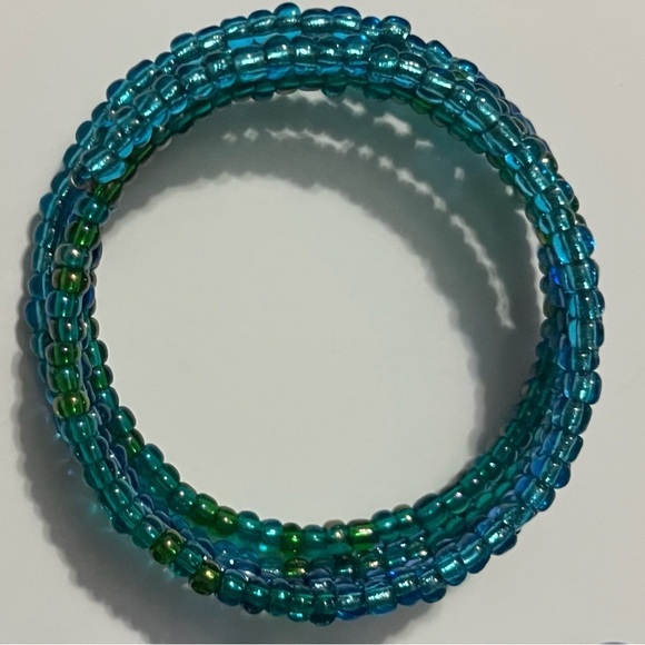 Faux, Costume, Estate Jewelry, Necklace and Bracelet - Picture 4 of 7